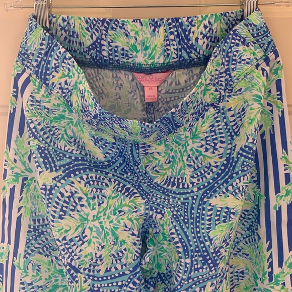 Lilly Pulitzer -Bennet Blue Tropic Like Its Hot Engineered Palazzo Pants - Picture 2 of 4